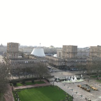 Niemeyer ou l’art du contrepied Jardins de l'Hôtel de ville Le Volcan - Le Havre